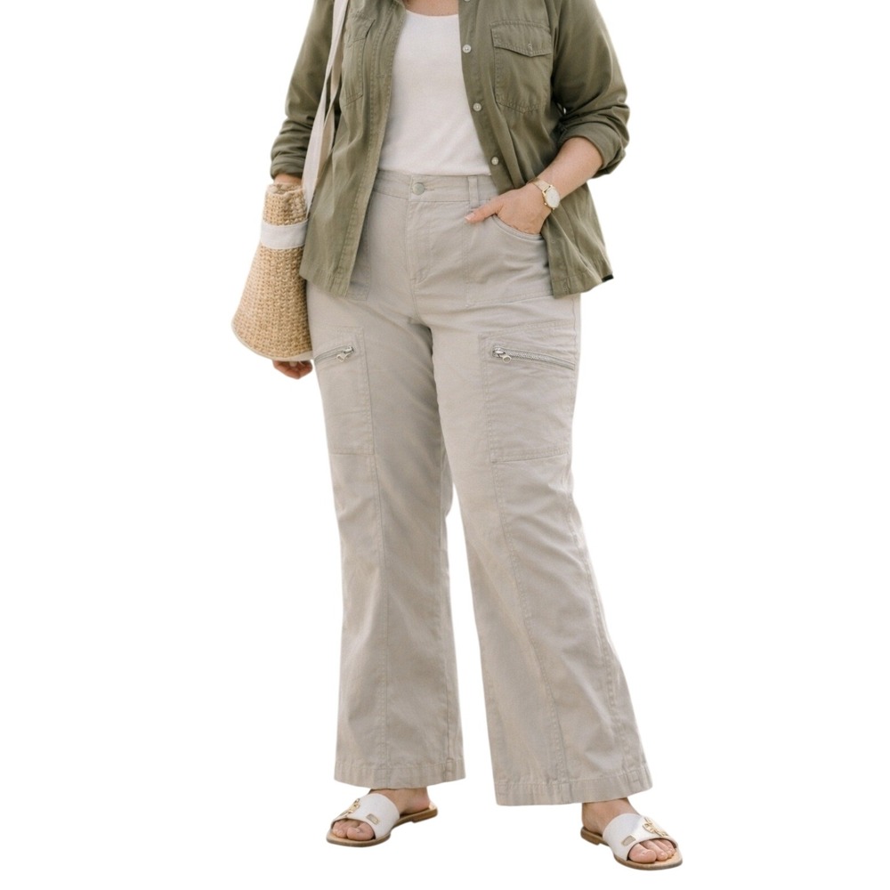 LOFT Khaki Cargo Flare Leg Pants 14 Utility Chic Normcore Travel Minimalist  NWT